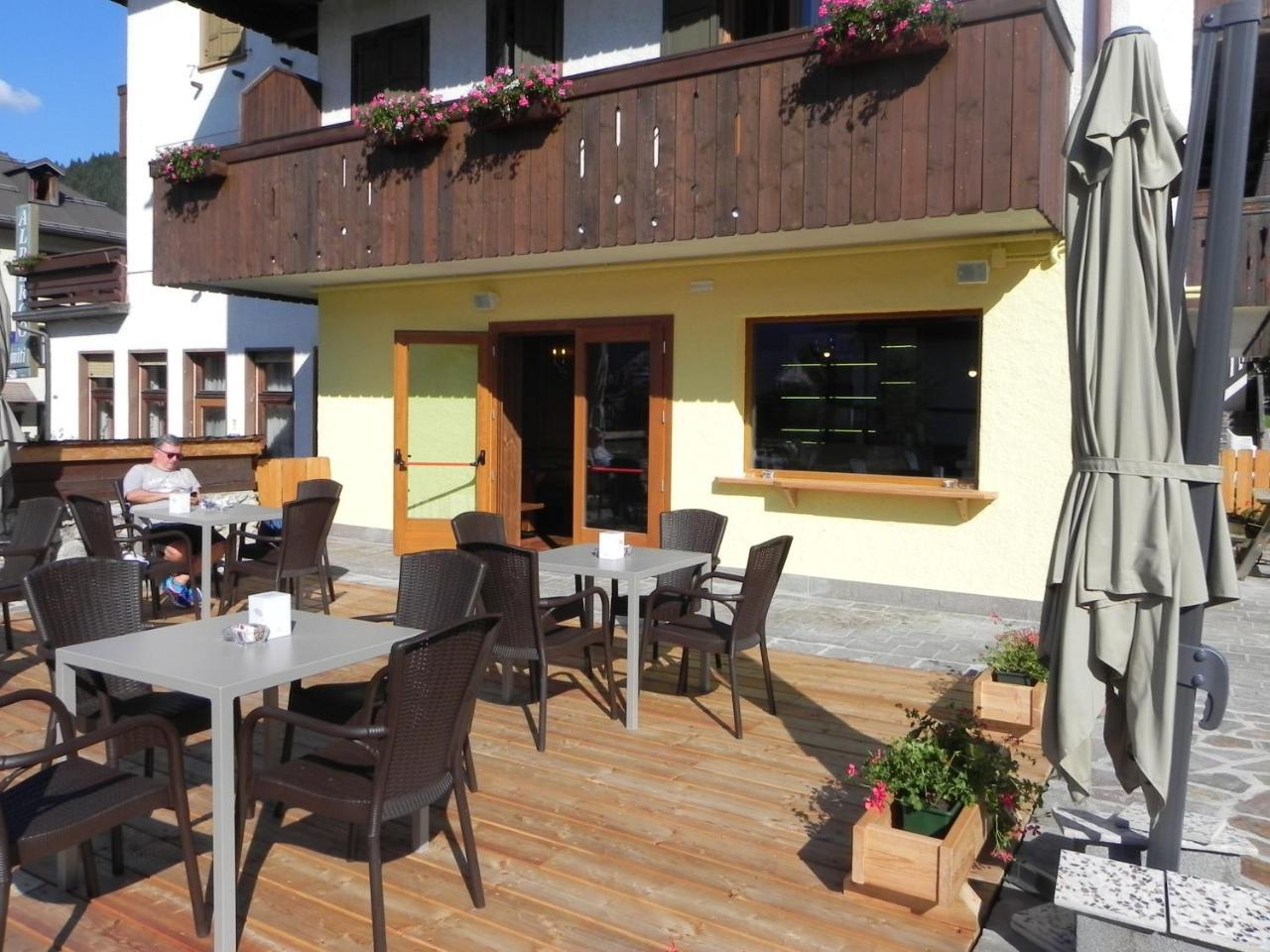Hotel Albergo Dolomiti San Vito di Cadore Exterior foto